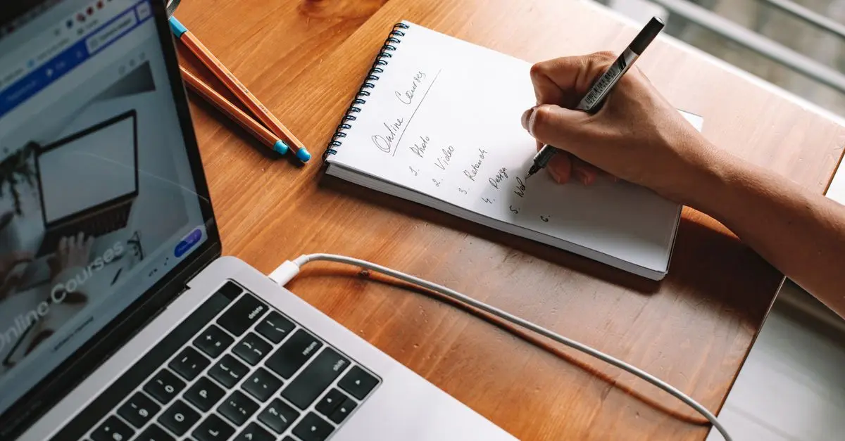 5 tips para elegir el mejor curso de español online