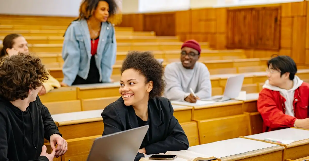 Mejores estrategias para aprender español en cursos online