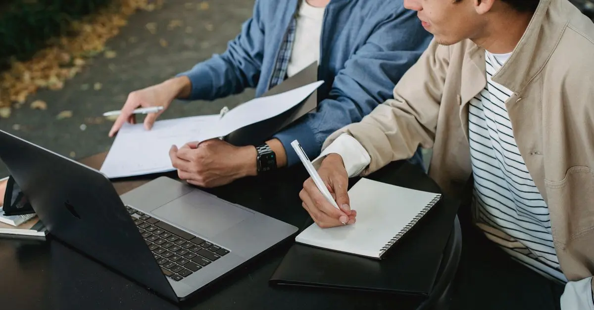Cómo elegir el curso de español online más adecuado para ti