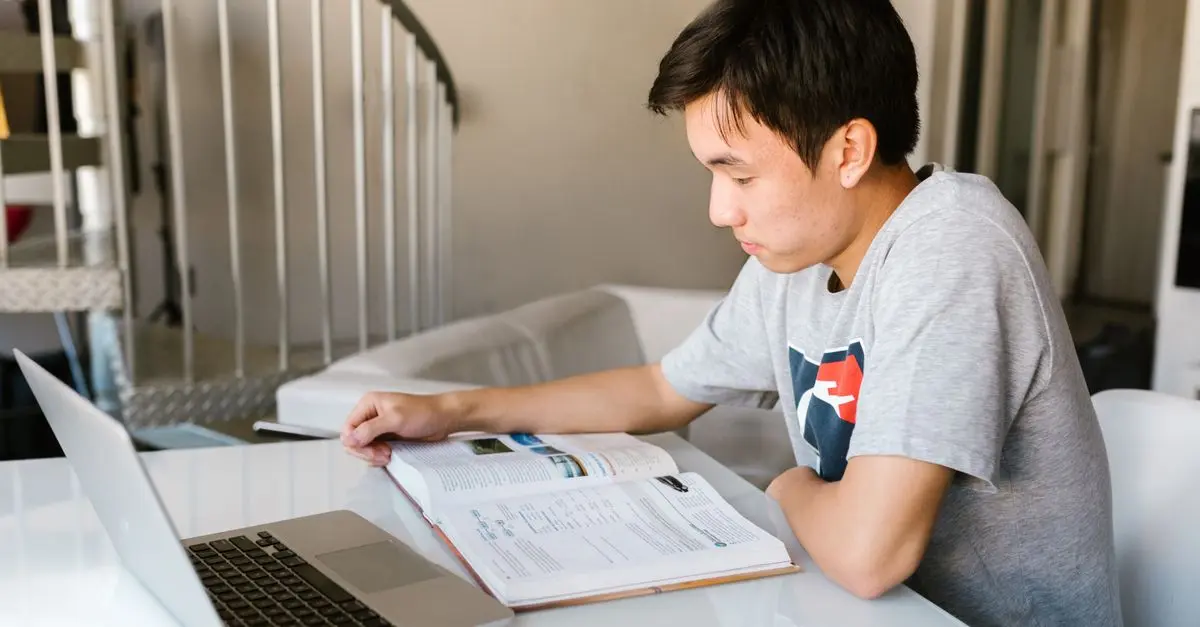 Cómo maximizar tu aprendizaje en cursos de español online