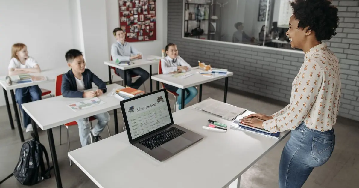 10 consejos para seleccionar el curso de español ideal